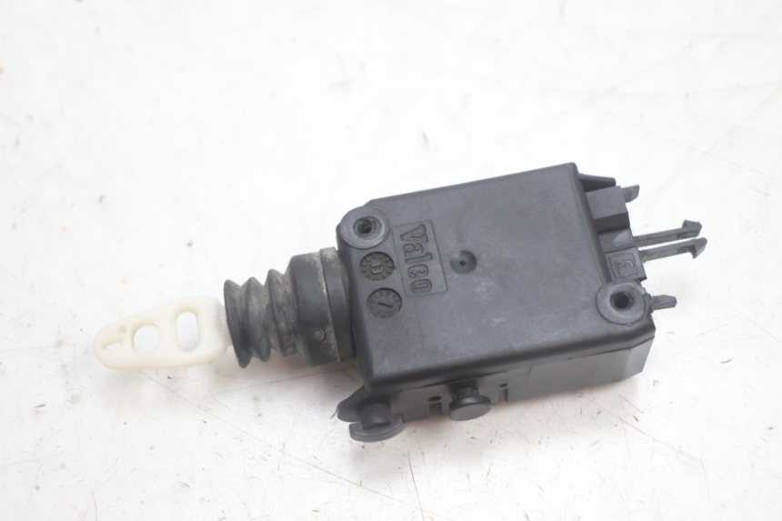 photo de MOTEUR OUVERTURE COFFRE PEUGEOT SATELIS 125 (2013 - 2018) - Détail de la pièce