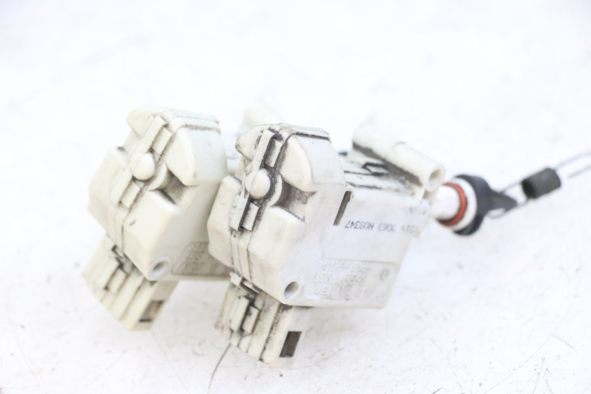 photo de MOTEUR OUVERTURE COFFRE PIAGGIO X10 125 (2012 - 2017) - Détail de la pièce