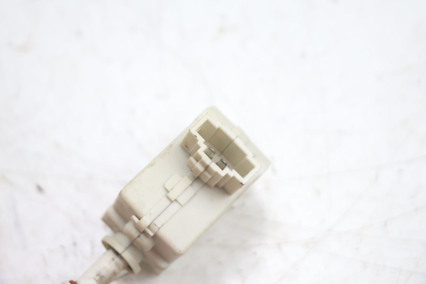 photo de MOTEUR OUVERTURE COFFRE PIAGGIO X8 STREET 125 (2006 - 2007) - Zoom état d’usage