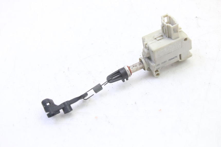 photo de MOTEUR OUVERTURE COFFRE PIAGGIO X9 EVOLUTION 125 (2003 - 2007) - Vue principale