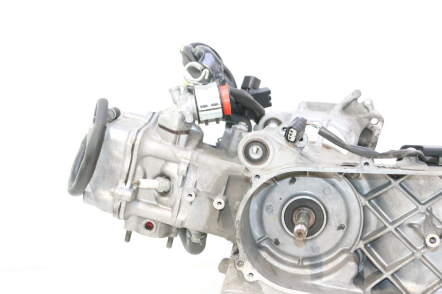 photo de MOTEUR HONDA PCX (JF28) 125 (2009 - 2011) - Aperçu profil
