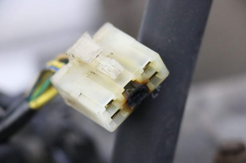 photo de MOTEUR PEUGEOT ELYSTAR 125 (2002 - 2007) - Zoom état d’usage