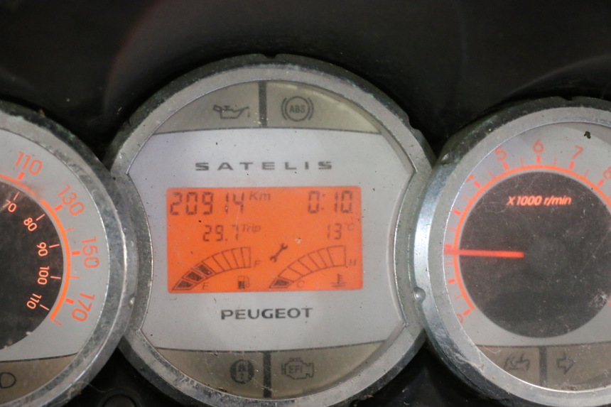 photo de MOTEUR PEUGEOT SATELIS COMPRESSOR K15 125 (2006 - 2009) - Zoom état d’usage