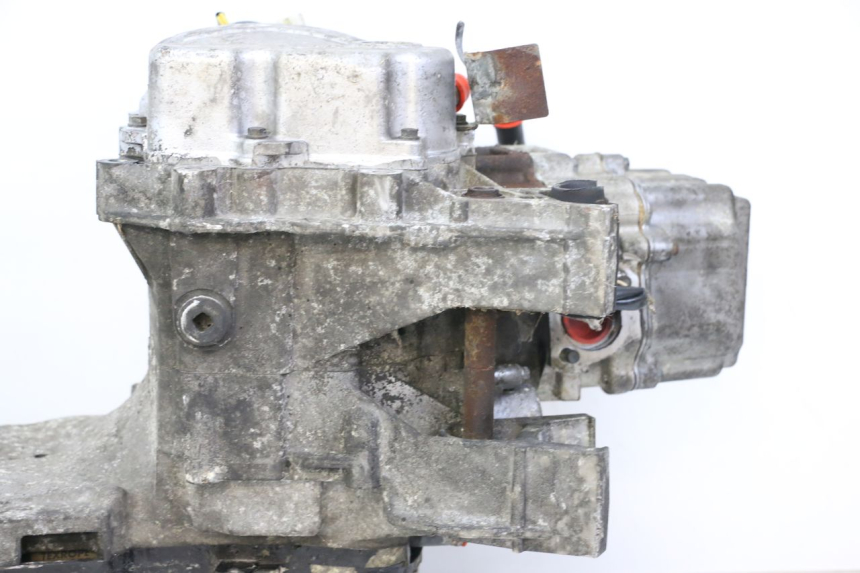 photo de MOTEUR PEUGEOT SATELIS COMPRESSOR K15 125 (2006 - 2009) - Autre angle de vue