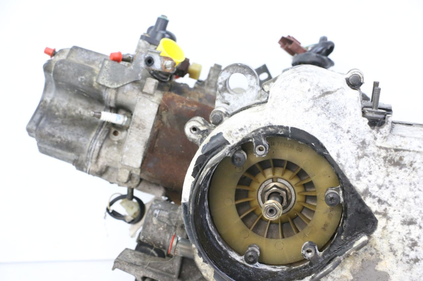 photo de MOTEUR PEUGEOT SATELIS COMPRESSOR K15 125 (2006 - 2009) - Marquages et références