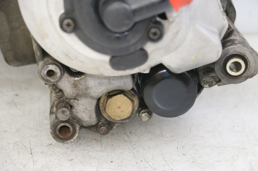 photo de MOTEUR PIAGGIO BEVERLY 125 (1998 - 2005) - Photo complémentaire