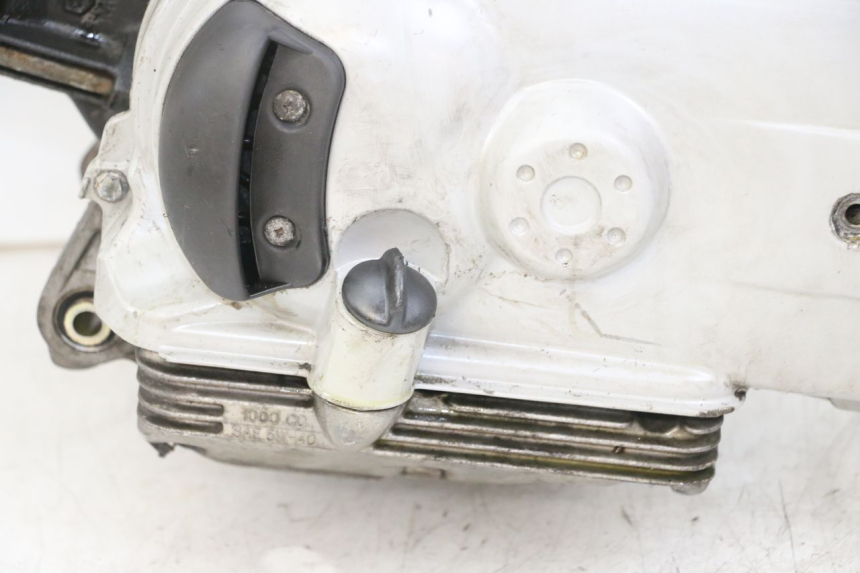 photo de MOTEUR PIAGGIO BEVERLY 125 (1998 - 2005) - Points de fixation