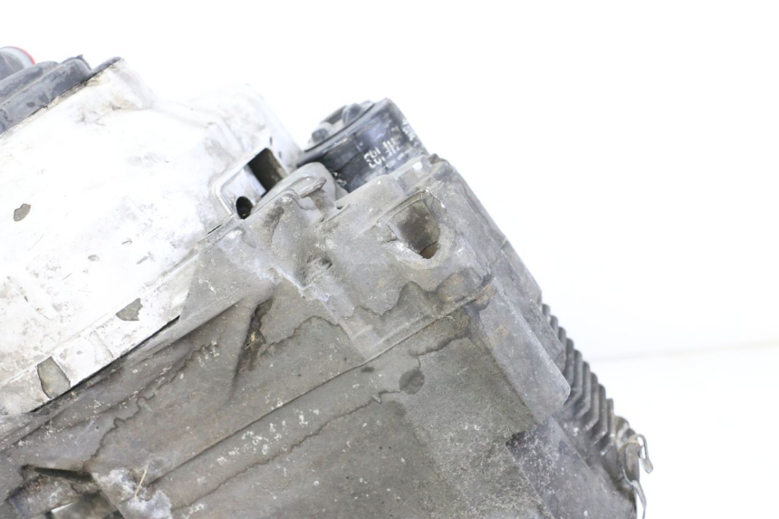 photo de MOTEUR PIAGGIO VESPA GRANTURISMO 125 (2003 - 2007) - Détail de la pièce