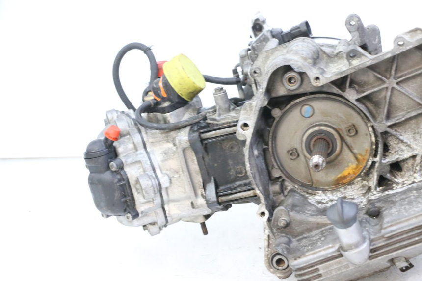 photo de MOTEUR PIAGGIO VESPA GRANTURISMO 125 (2003 - 2007) - Points de fixation