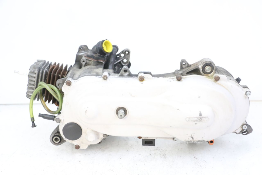 photo de MOTEUR PIAGGIO VESPA LX 2T 50 (2005 - 2013) - Vue principale