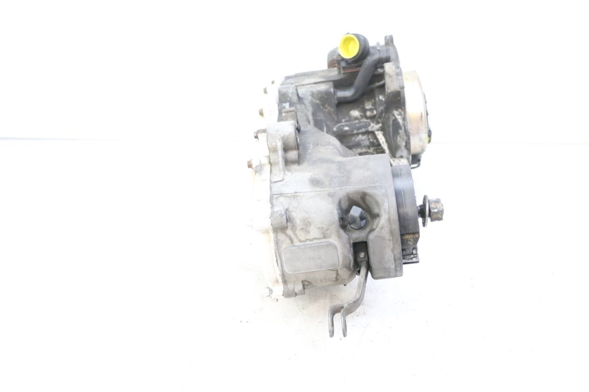 photo de MOTEUR PIAGGIO VESPA LX 2T 50 (2005 - 2013) - État de surface