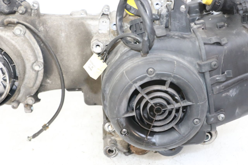 photo de MOTEUR PIAGGIO VESPA LX IE 125 (2010 - 2012) - Zoom composants