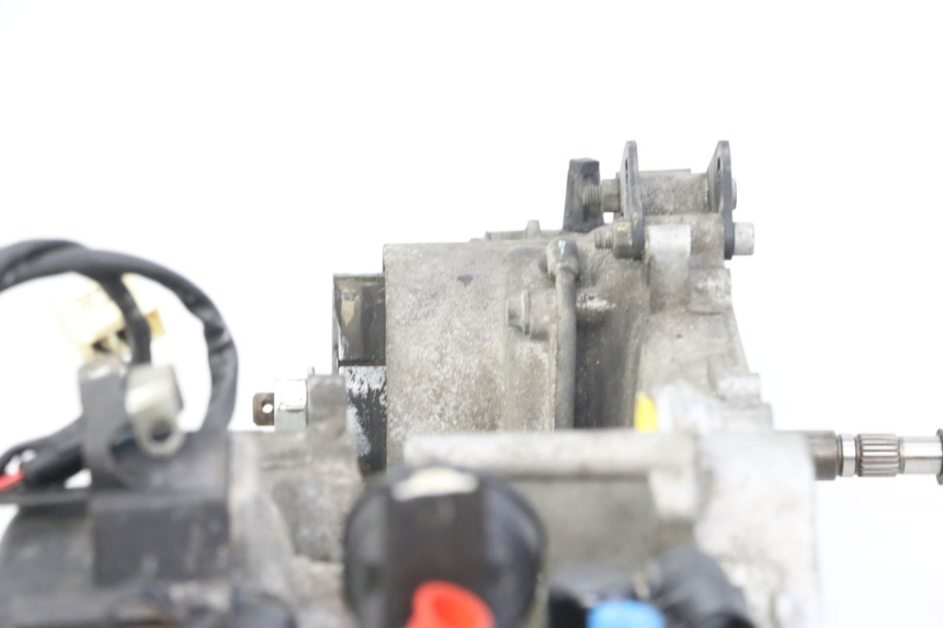 photo de MOTEUR PIAGGIO VESPA LX IE 125 (2010 - 2012) - Vue d’ensemble