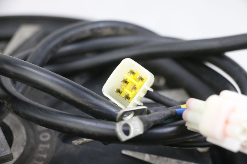 photo de MOTEUR EFUN PUSA 1 - Gros plan technique