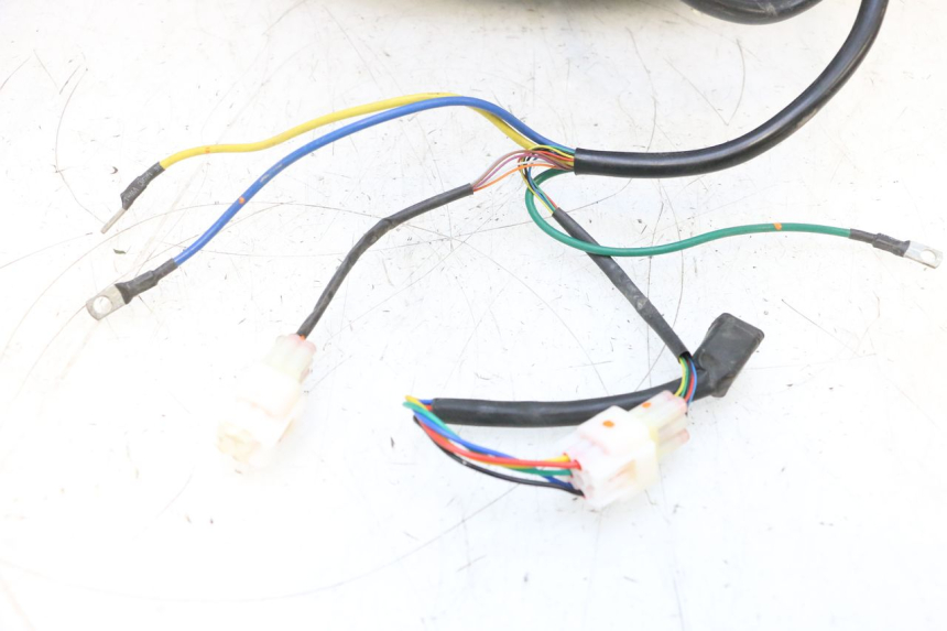 photo de MOTEUR EFUN PUSA 1 - Points de fixation