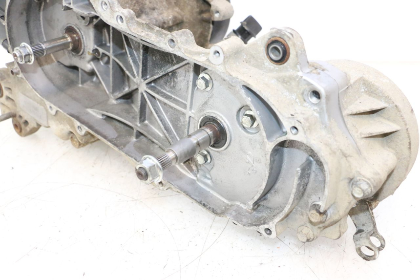 photo de MOTEUR YIYING RETRO 50 (2008 - 2017) - Focus structure