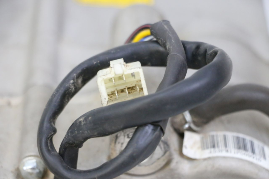 photo de MOTEUR APOLLO RFZ 125 - Zoom composants