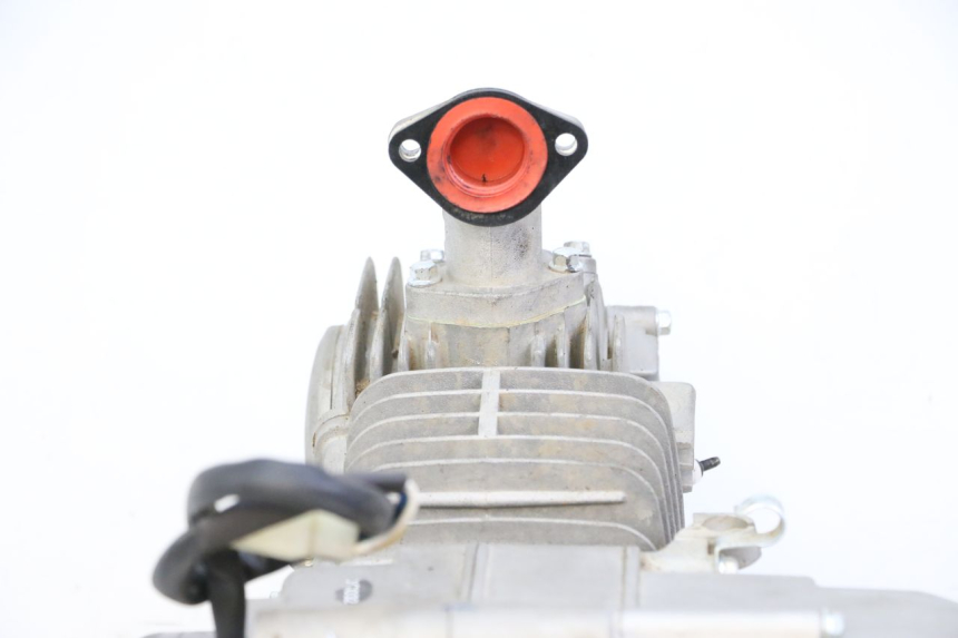 photo de MOTEUR APOLLO RFZ 125 - État de surface