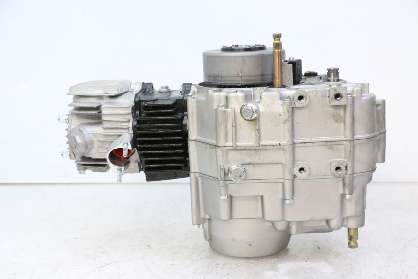 photo de MOTEUR APOLLO RFZ 125 - Détail de la pièce