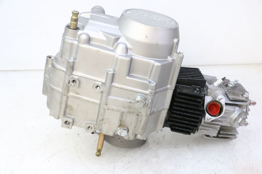 photo de MOTEUR APOLLO RFZ 125 - Vue d’ensemble