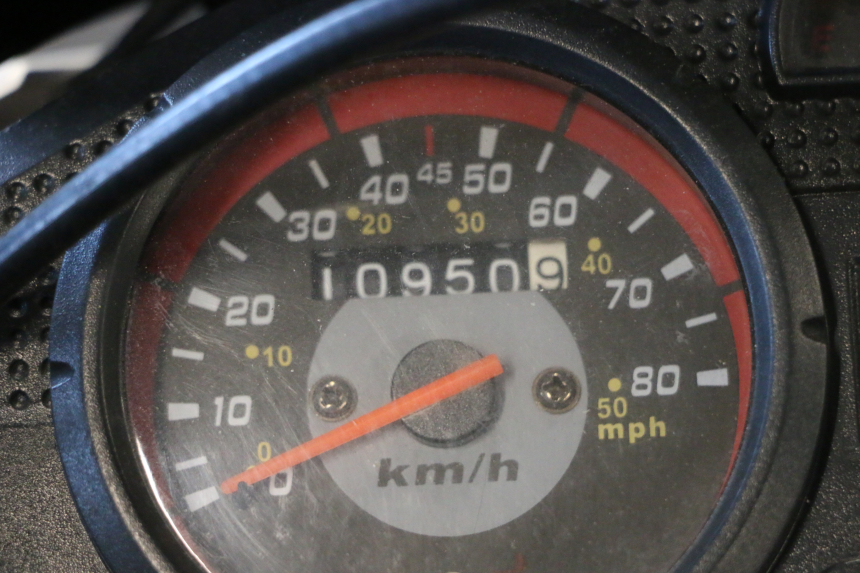 photo de MOTEUR YAMASAKI ROADSTER 50 (2013 - 2018) - Zoom qualité