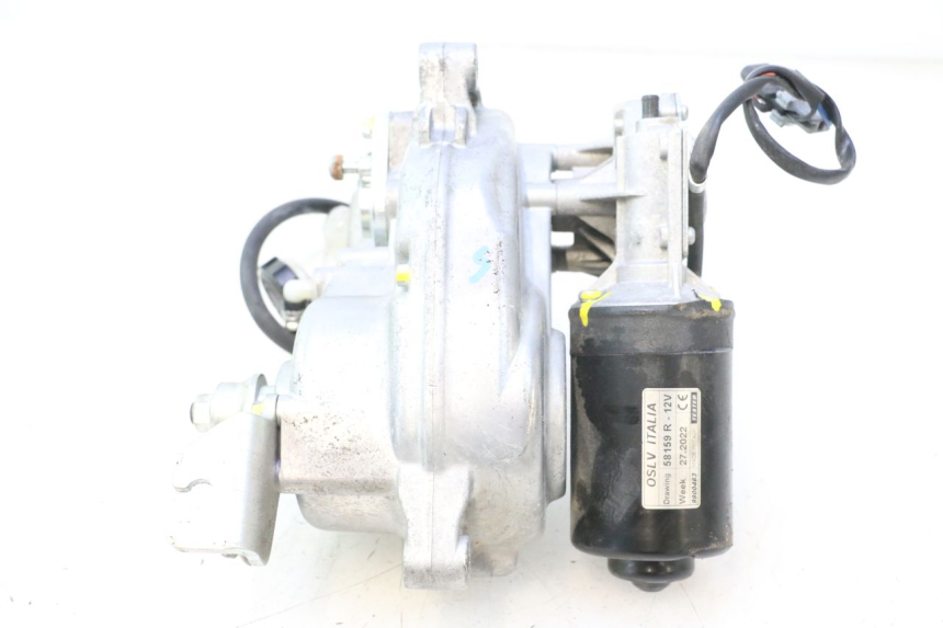 photo de MOTEUR ROLL LOCK PIAGGIO MP3 HPE 530 (2022 - 2026) - Photo complémentaire