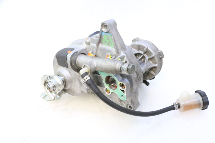 photo de MOTEUR ROLL LOCK PIAGGIO MP3 LT 300 (2010 - 2016) - Gros plan technique