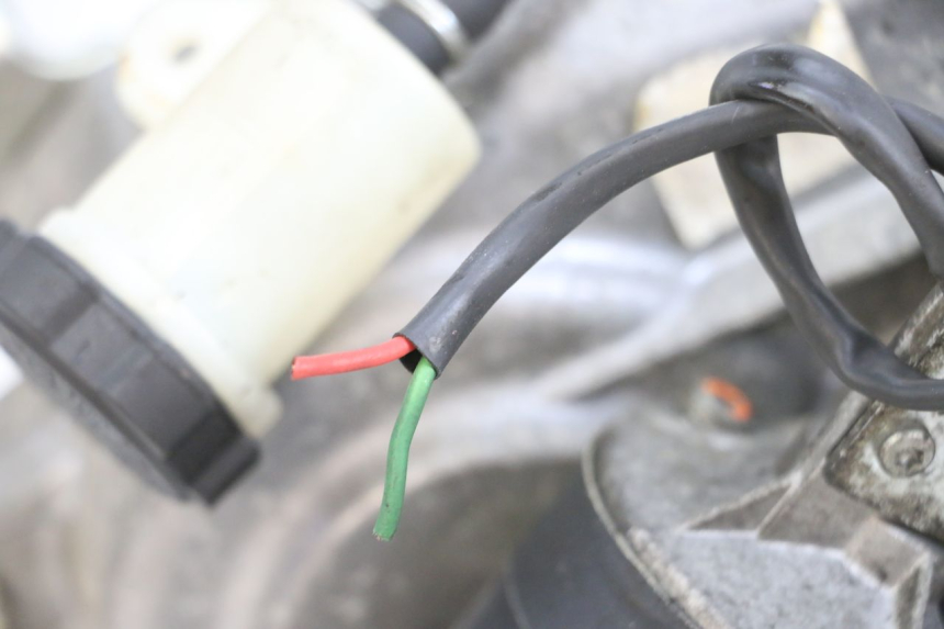 photo de MOTEUR ROLL LOCK PIAGGIO MP3 125 (2006 - 2014) - État de surface