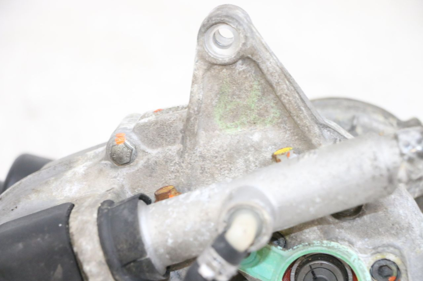 photo de MOTEUR ROLL LOCK PIAGGIO MP3 RL 250 (2006 - 2010) - Détails caractéristiques