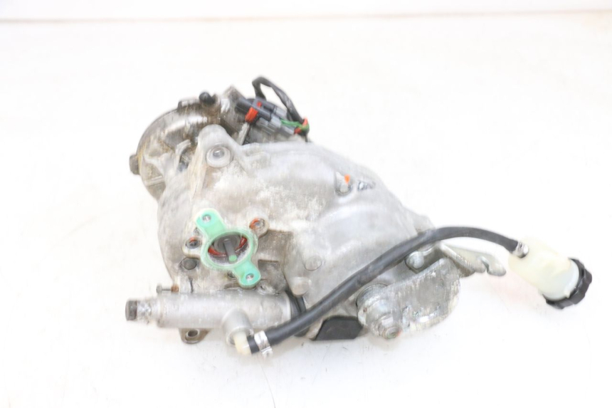 photo de MOTEUR ROLL LOCK PIAGGIO MP3 RL 250 (2006 - 2010) - Gros plan technique