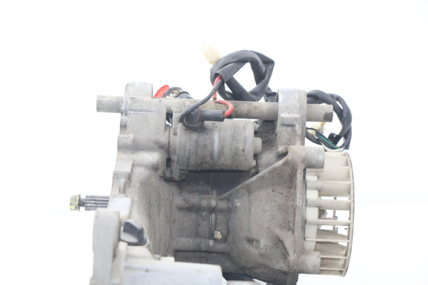 photo de MOTEUR TNT MOTOR ROMA 10' 2T 50 (2011 - 2018) - Points de fixation