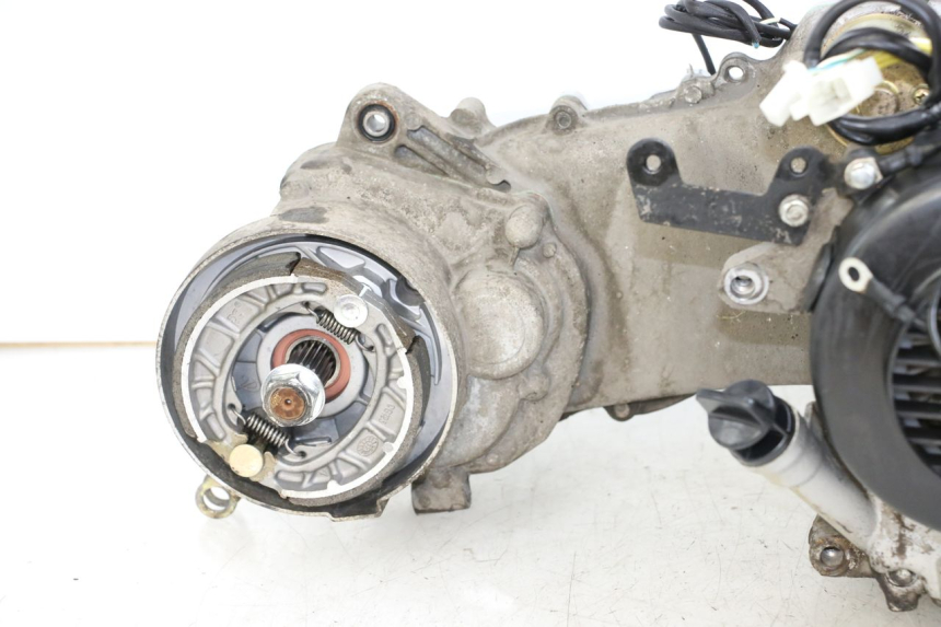 photo de MOTEUR TNT MOTOR ROMA 10' 4T 50 (2019 - 2022) - Points de fixation