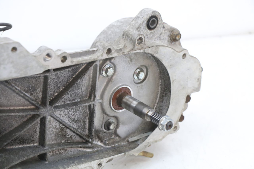 photo de MOTEUR TNT MOTOR ROMA 10' 4T 50 (2007 - 2018) - Zoom état d’usage