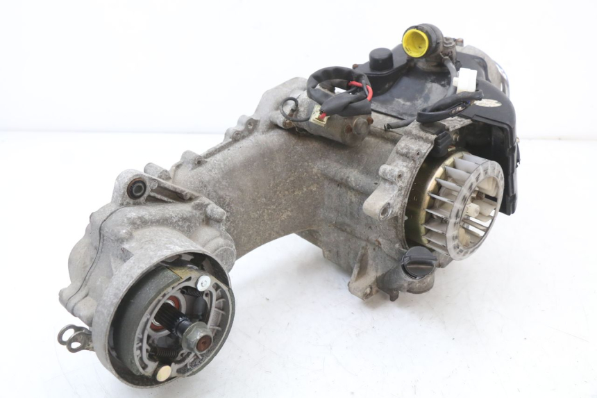 photo de MOTEUR TNT MOTOR ROMA 10' 4T 50 (2007 - 2018) - Vue d’ensemble