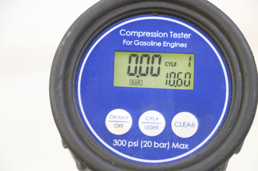 photo de MOTEUR ROYAL ENFIELD SCRAM 411 (2022 - 2024) - Aperçu profil