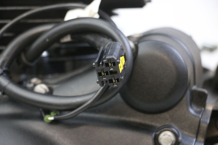 photo de MOTEUR ROYAL ENFIELD SCRAM 411 (2022 - 2024) - Gros plan technique