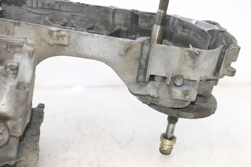 photo de MOTEUR DAELIM S2 125 (2006 - 2007) - Points de fixation