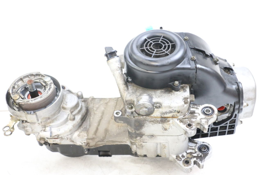 photo de MOTEUR JM MOTORS SANTANA 50 (2014 - 2023) - Autre angle de vue