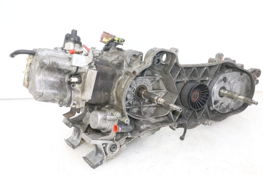 photo de MOTEUR PEUGEOT SATELIS COMPRESSOR K15 125 (2006 - 2009) - Vue principale