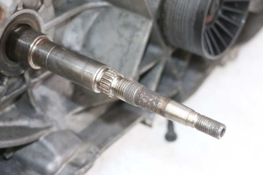 photo de MOTEUR PEUGEOT SATELIS COMPRESSOR K15 125 (2006 - 2009) - Angle alternatif