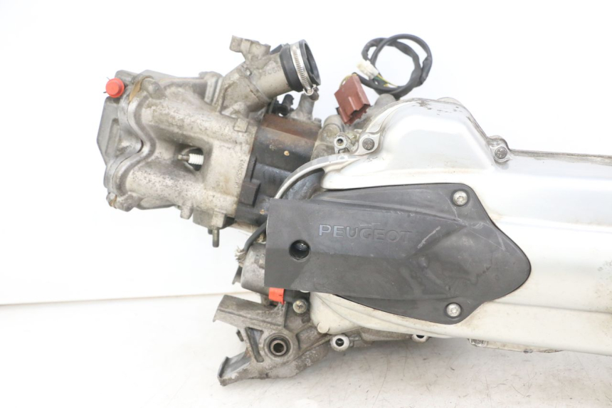 photo de MOTEUR PEUGEOT SATELIS 125 (2013 - 2018) - Focus structure