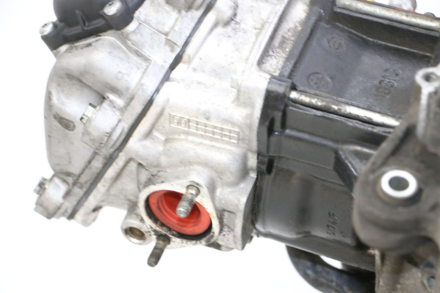 photo de MOTEUR PEUGEOT SATELIS 250 (2006 - 2012) - Zoom état d’usage