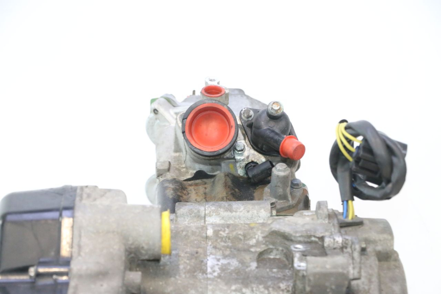 photo de MOTEUR PEUGEOT SATELIS 125 (2013 - 2018) - Angle alternatif