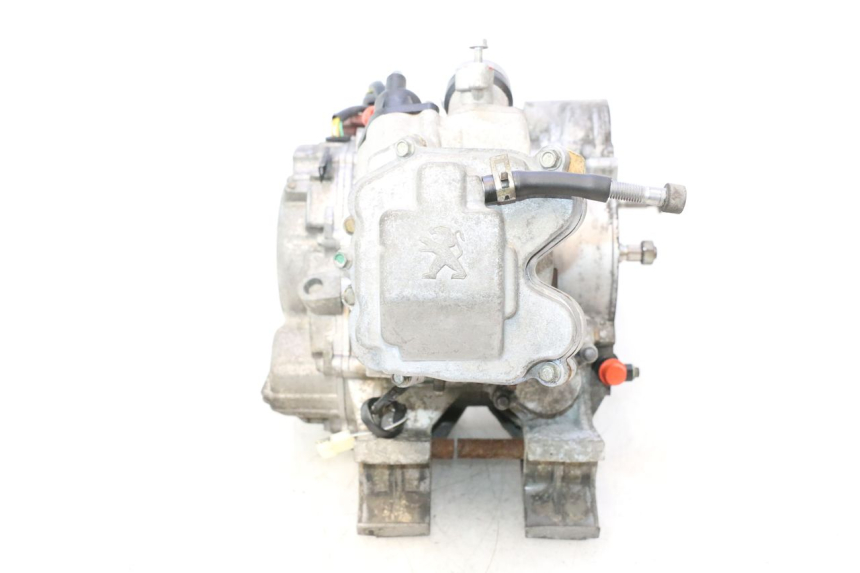 photo de MOTEUR PEUGEOT SATELIS 125 (2013 - 2018) - Angle alternatif