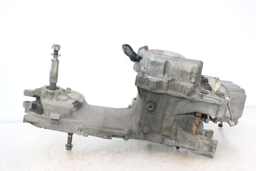 photo de MOTEUR PEUGEOT SATELIS 125 (2013 - 2018) - Autre angle de vue