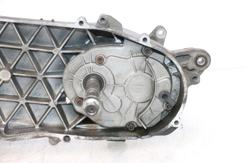 photo de MOTEUR PEUGEOT SATELIS 125 (2013 - 2018) - État de surface