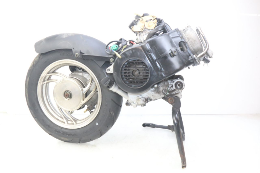 photo de MOTEUR JM MOTORS SC 4T 50 (2012 - 2017) - Gros plan technique