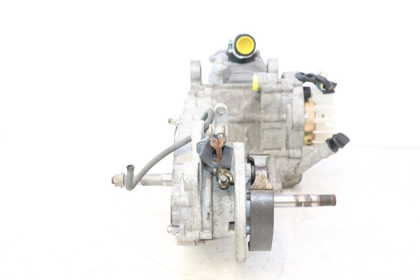 photo de MOTEUR FYM SCOOTERONE 125 (2006 - 2008) - Angle alternatif