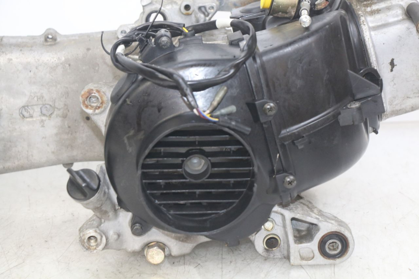photo de MOTEUR HONDA SCV LEAD 100 (2003 - 2007) - Pièce contrôlée