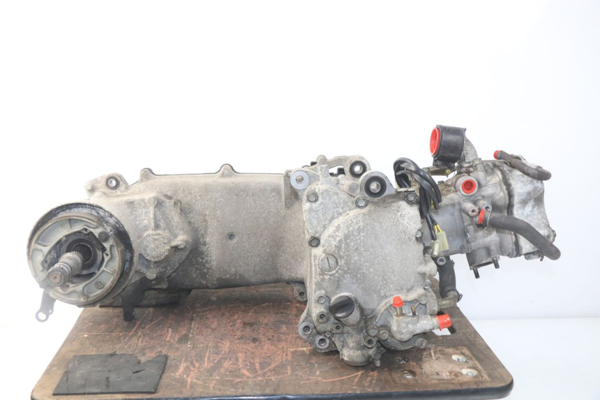 photo de MOTEUR HONDA SES DYLAN 125 (2002 - 2006) - Marquages et références